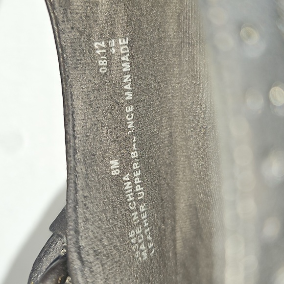 Clarks Bendables Wyld Mambo Mary Janes Black Buckle cutouts Size 8M VGUC Comfort - Picture 11 of 13